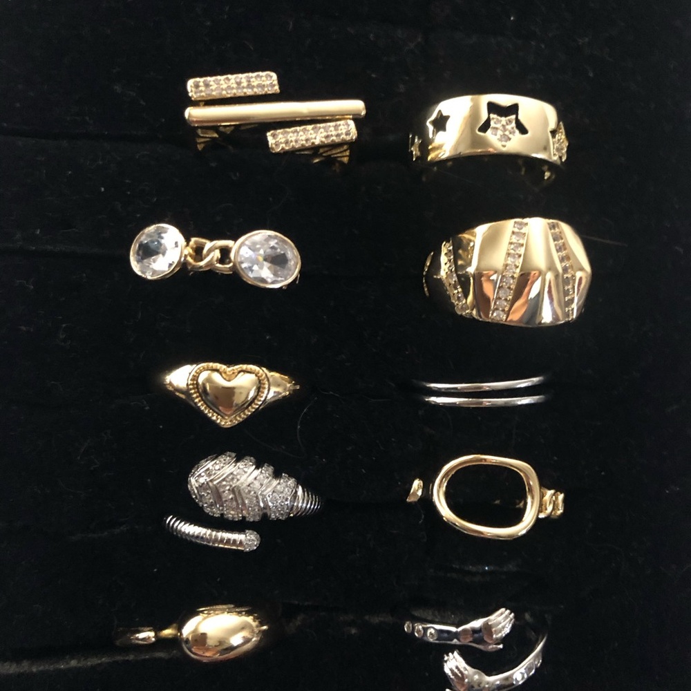 NEW Pretty Bird Adjustable Rings = 10 qty
